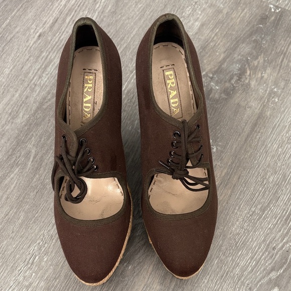 Prada Women's Dark Brown Lace-Up Wedges Size 39.5 - Picture 1 of 7
